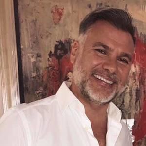 Meet your Posher, Lawrence